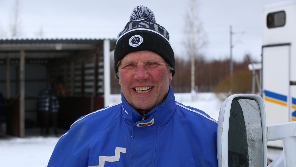 Leo Mönttinen oli erittäin tyytyväinen Erv Zetin suoritukseen Forssan Pilvenmäellä perjantai-iltana.