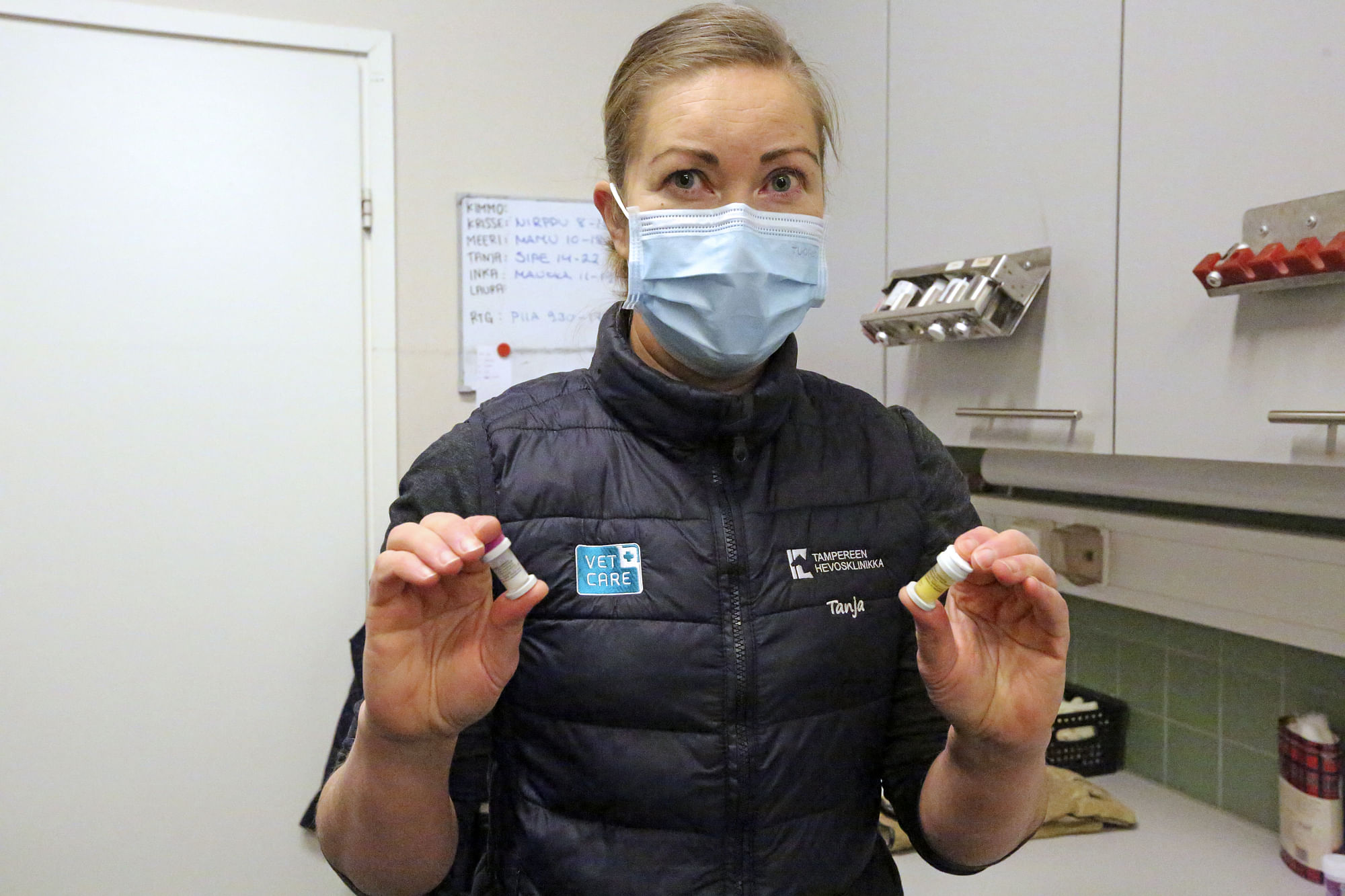 Tanja Pehkosen päivä on pitkällä ennen kuin on kahvitauon aika.