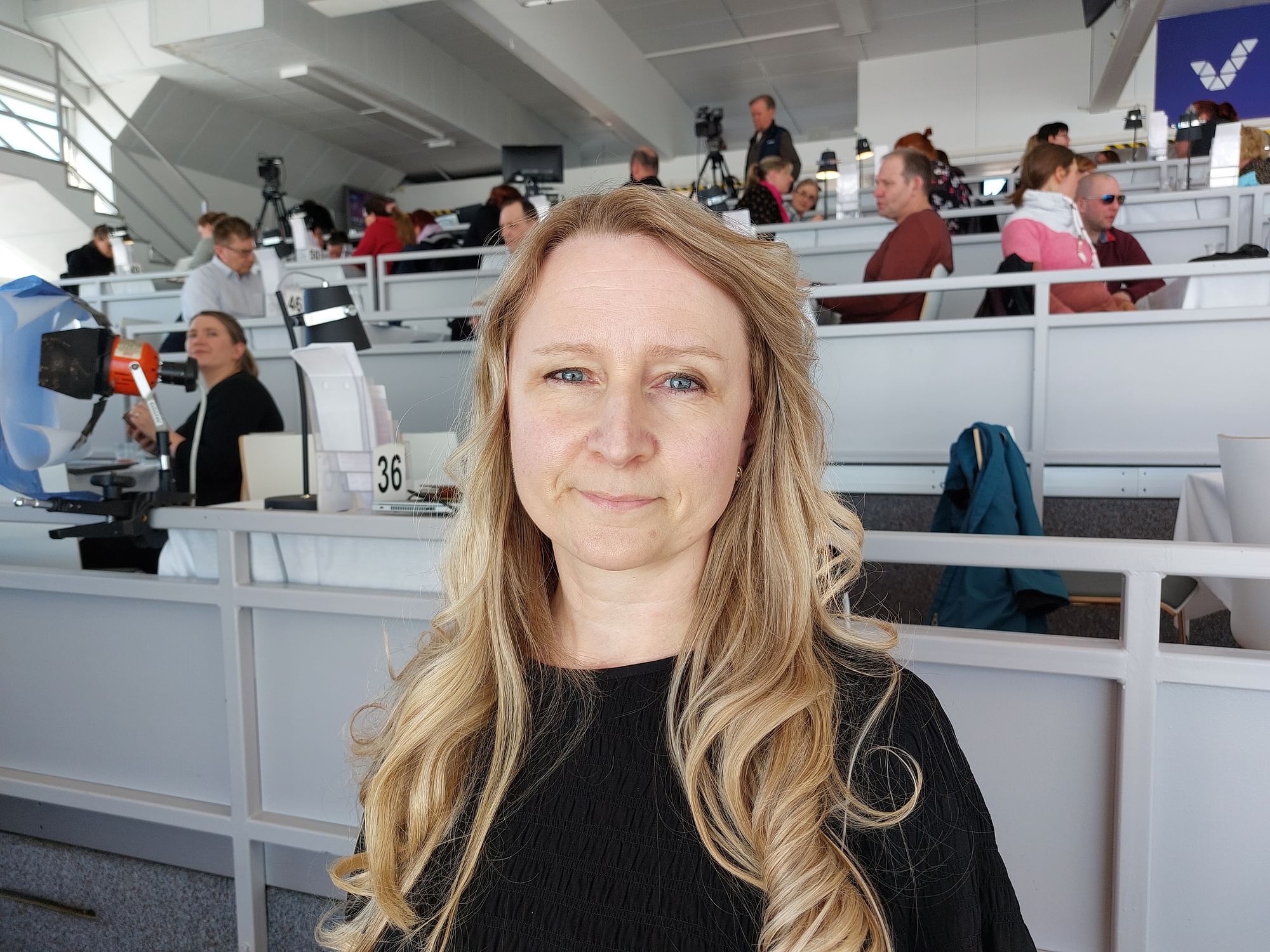 Maria Kareskoski luennoi Jalostuspäivillä lisääntymisen biotekniikoista ja oriiden hedelmällisyydestä.