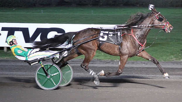 Corey Callahanin ohjastama JL Cruze voitti mailinsa hyvällä ajalla 09,6.