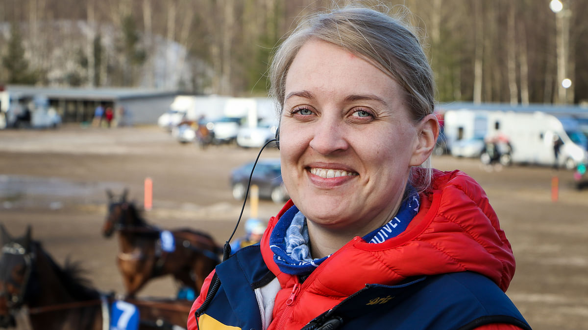 Asiantuntijaeläinlääkäri Susanna Mäki jää perhevapaalle joulukuun alusta lähtien.