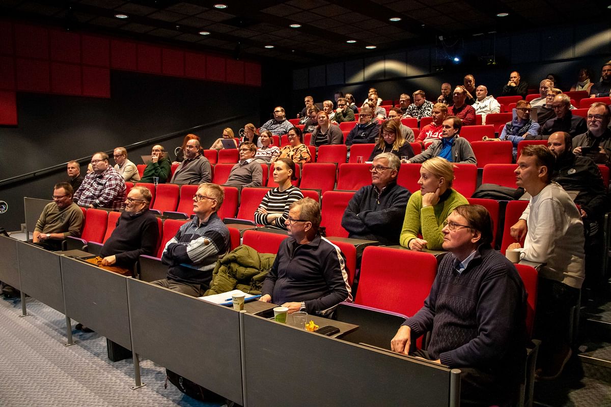 Tuomaripäivät kokosi Tampereen Vapriikkiin yli 70 henkeä keskustelemaan ravituomaroinnin ajankohtaisista asioista.