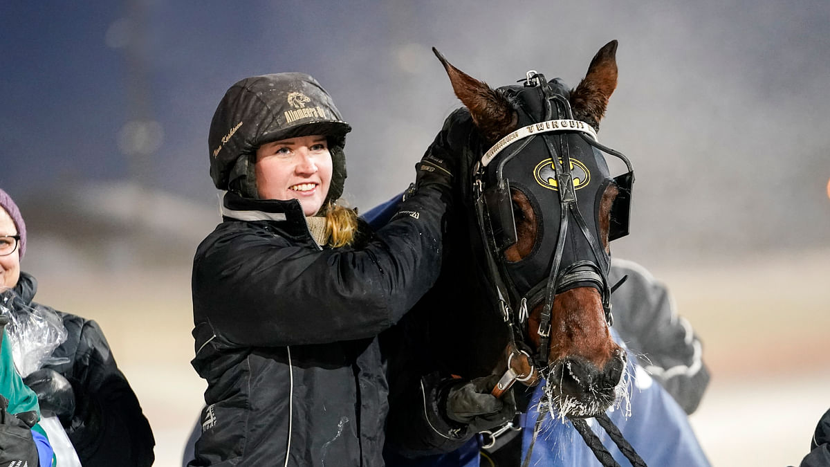 Tiina Koskinen ja Kari Lähdekorpi jatkoivat hevoskauppojaan - "Lumi ja hokit on sille uusi juttu"