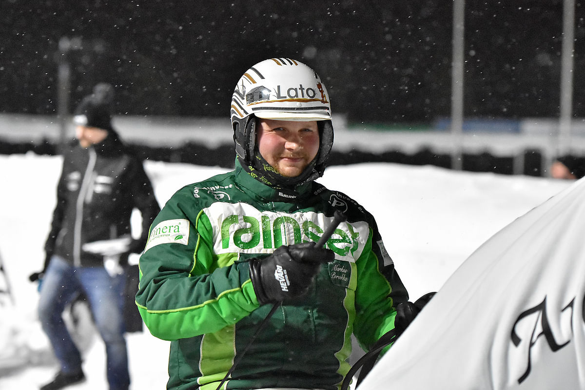 Markus Porokan ravireissu Rovaniemelle sujui loistavasti, sillä Virin Urhon voiton lisäksi Hissun Kalle sijoittui lähdössään toiseksi.