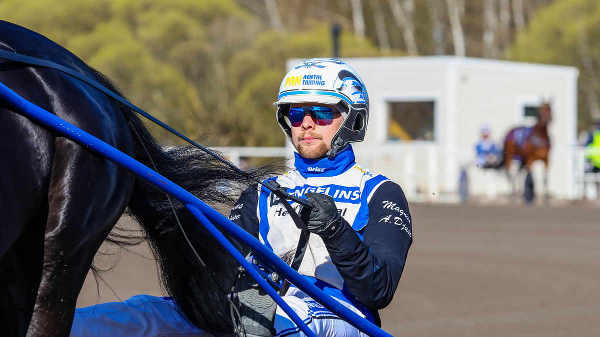 Magnus A Djuse ajoi Southwind Bokon voittoon. 