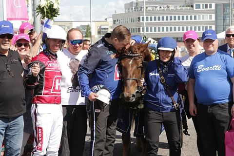 Evartti Elitkampenin voittajana.