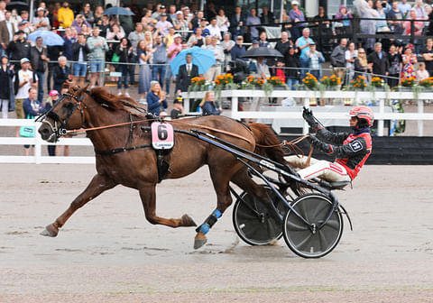 Evartti irtosi kirivaiheessa kauas vastustajiltaan.