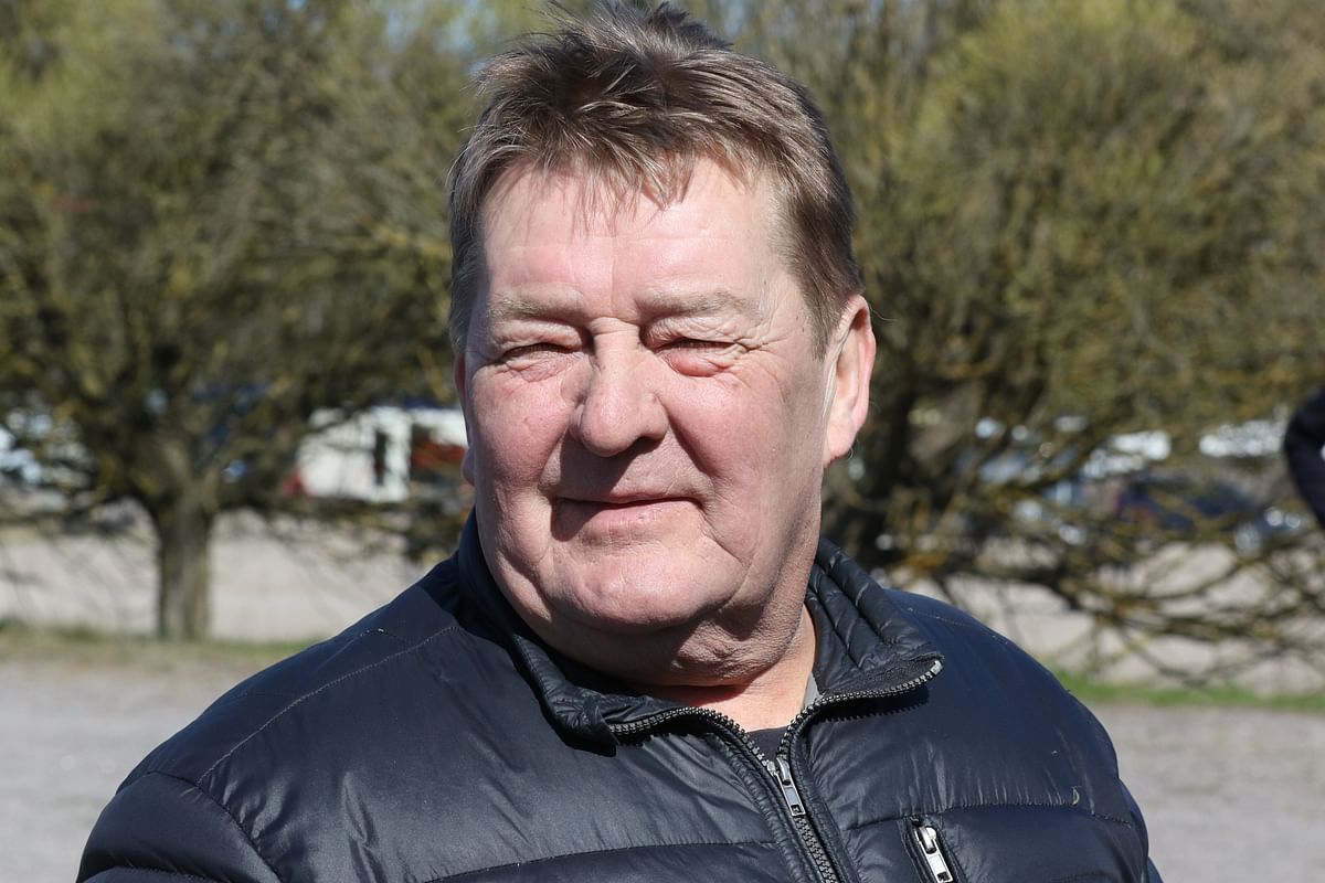 Heikki Korpi kuvattuna keväällä 2023. ”Kunto on viitisen vuotta sitten tehdyn ohitusleikkauksen jälkeen ihan hyvä."