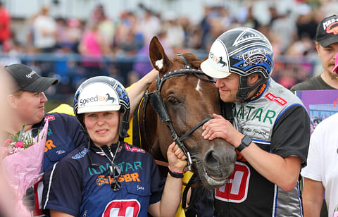 Jutta Ihalainen, Antti Ojanperä ja Evartti.