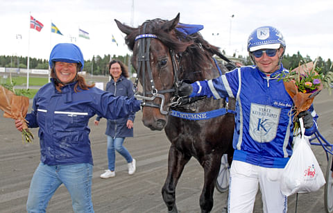 Merete Viksås, Stumne Fyr ja Ole Johan Östre.