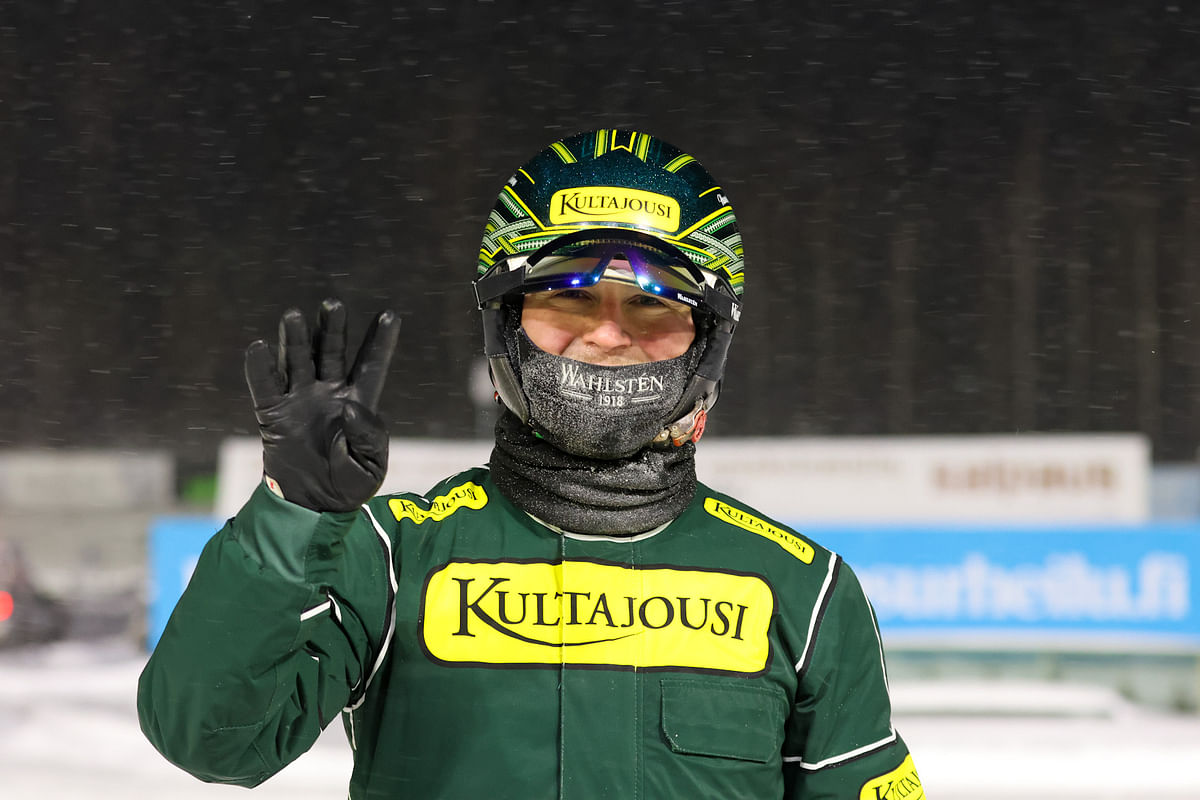 Hannu Torvinen ajoi nelkä voittoa Jokimaalla 13. tammikuuta.