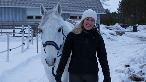 Itsehoitotalli mahdollisti Camilla Vänttilälle toisen hevosen oston.