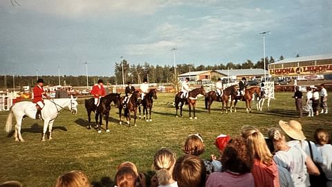 Oulun pokali keräsi kaikki Suomen huippuratsastajat. Kuva 90-luvun alkupuolelta.