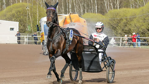 Kurri Jari Boko sai kutsun Kymi Grand Prix -kisaan.