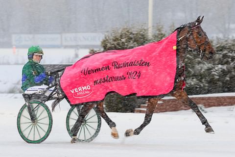 Milla Markkasen ohjastama Red Rosa valloitti Vermon.