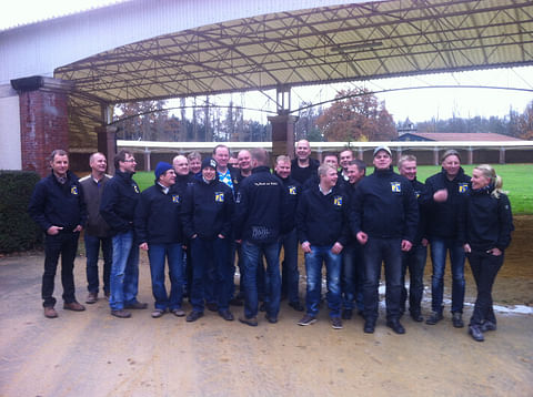 Team Jokimaa vieraili vuonna 2013 Pariisissa ja Grosbois'n valmennuskeskuksessa.