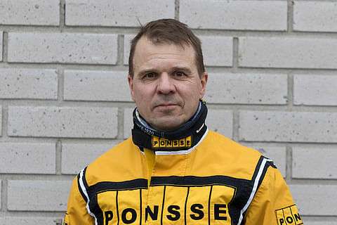 Marko Hakkaraisen valmentama ja ohjastama Ukebell Jet pystyy voittoon.
