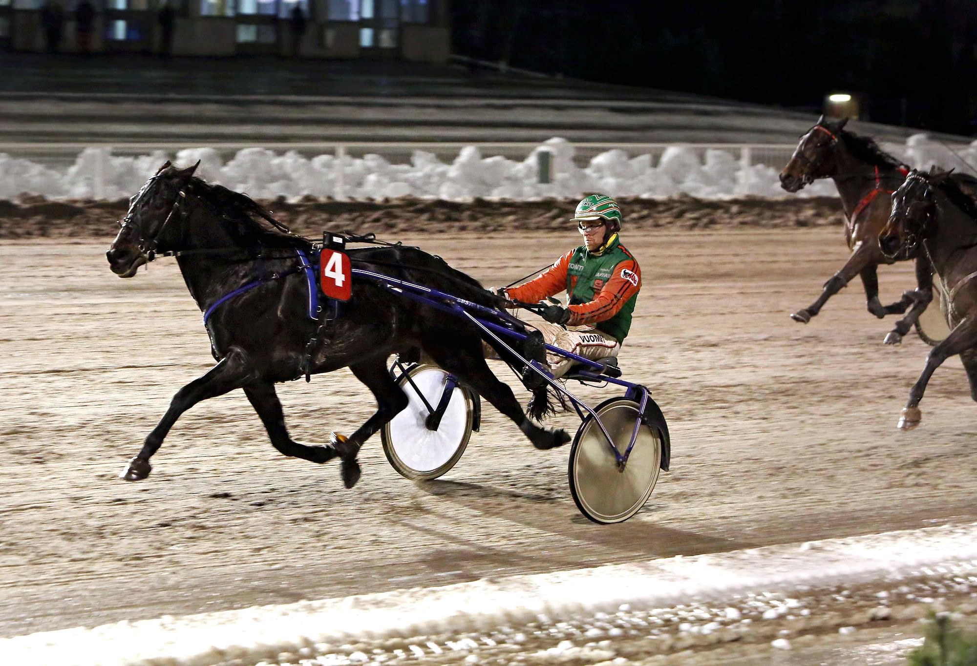Atupem kuuluu nimekkäimpiin hevosiin, jotka on asetettu osittaiseen kilpailukieltoon koskien Suomessa syntyneiden lähtöjä. Kuva: Pekka Salonen.