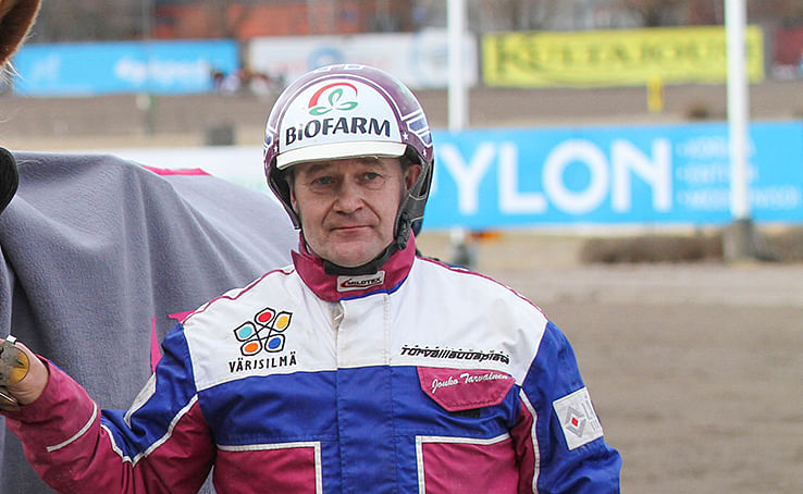 Jouko Tarvainen voitti valmentamansa Disainin kanssa Seinäjoella.