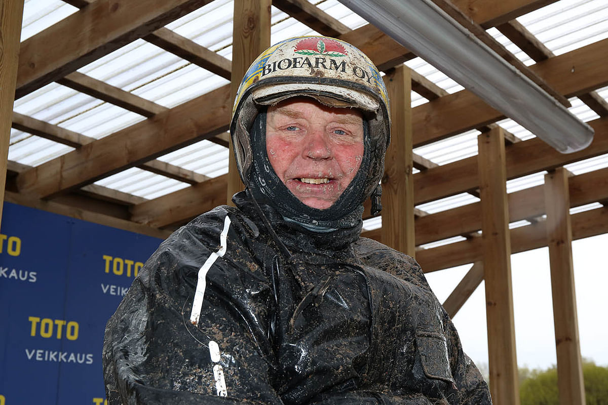 Pertti Puikkonen ohjasti valmentamansa Aalen takamatkalta vahvaan voittoon.