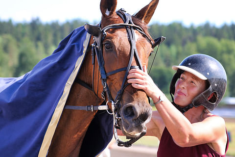 Marjo Kivimaan valmentamaa In Royalty Bokoa juhlittiin viime kesänä Kouvolan Jouni Kaikko Memorialin voittajana.