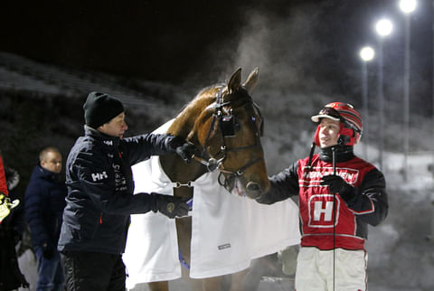 Rovaniemen Arctic Horse Race on kuluvan viikon ainoa ravitapahtuma, johon pääsee yleisöä. Viimevuotisista kilpailijoista Santtu Raitala on taas paikalla, MAS Champ ei.