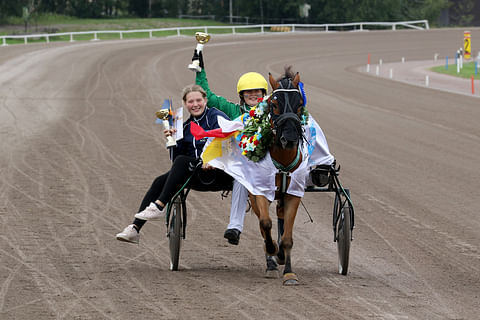 Ekslätts Twilight ja Katarina Hall veivät Pohjoismaiden mestaruuden nimiinsä.