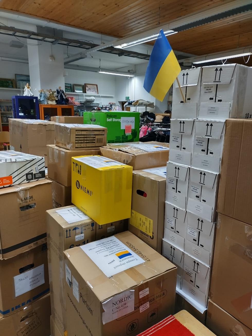 Löytöpuoti toimii Lieksassa  Ukrainaan lähtevät avustustavaran keräyspaikkana aina, kun on tiedossa kyyti Pohjois-Karjalasta Ukrainaan.