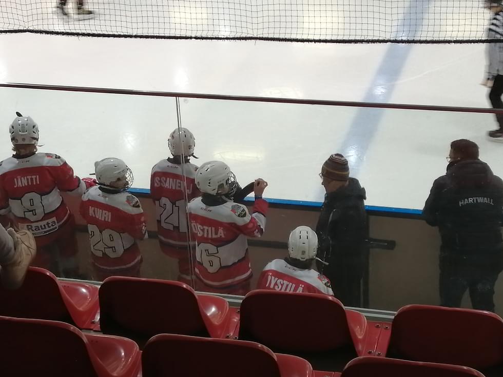 Hurtat Punainen pelaa U14 AAA -jatkosarjassa lohko 7:ssa.