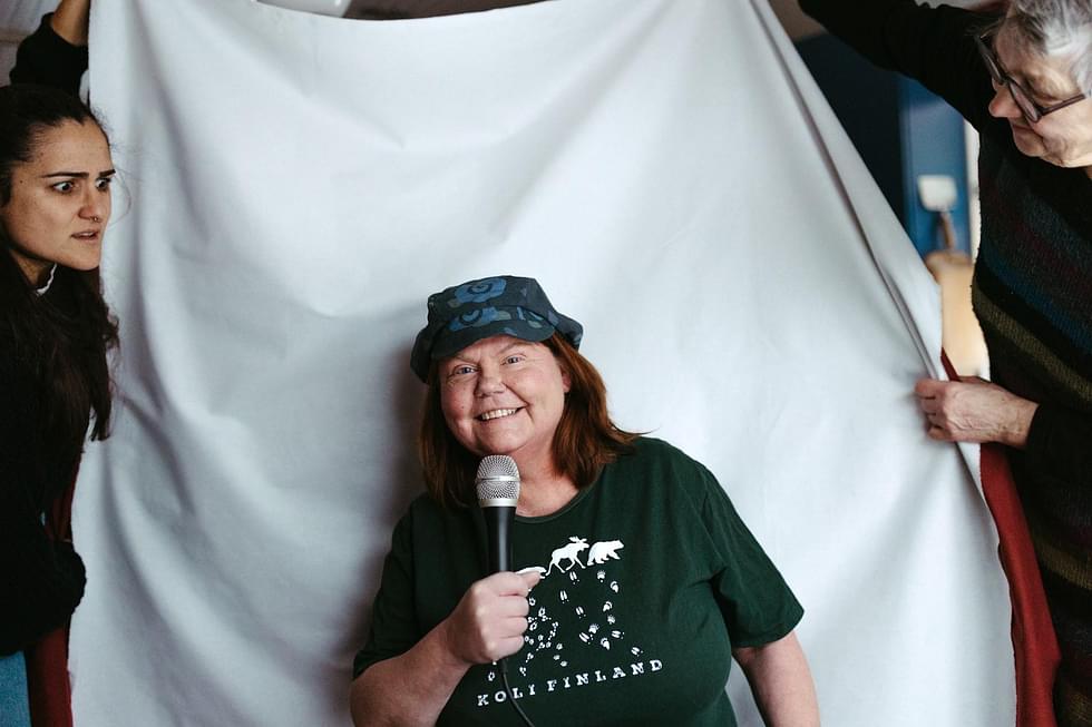 Stand up -koomikko Hanna Kurvi järjestää Kolin komiikkakesää kolmatta kertaa.