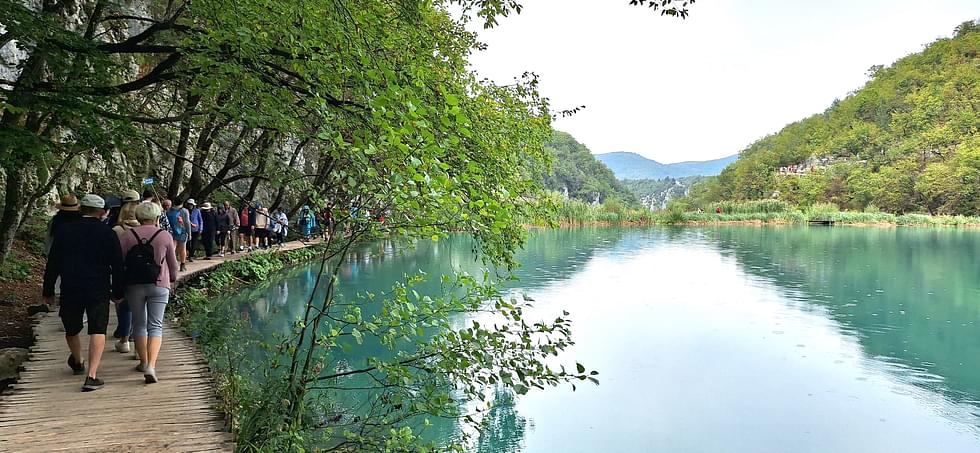 Plitvicen kansallispuisto sijaitsee Kroatiassa.