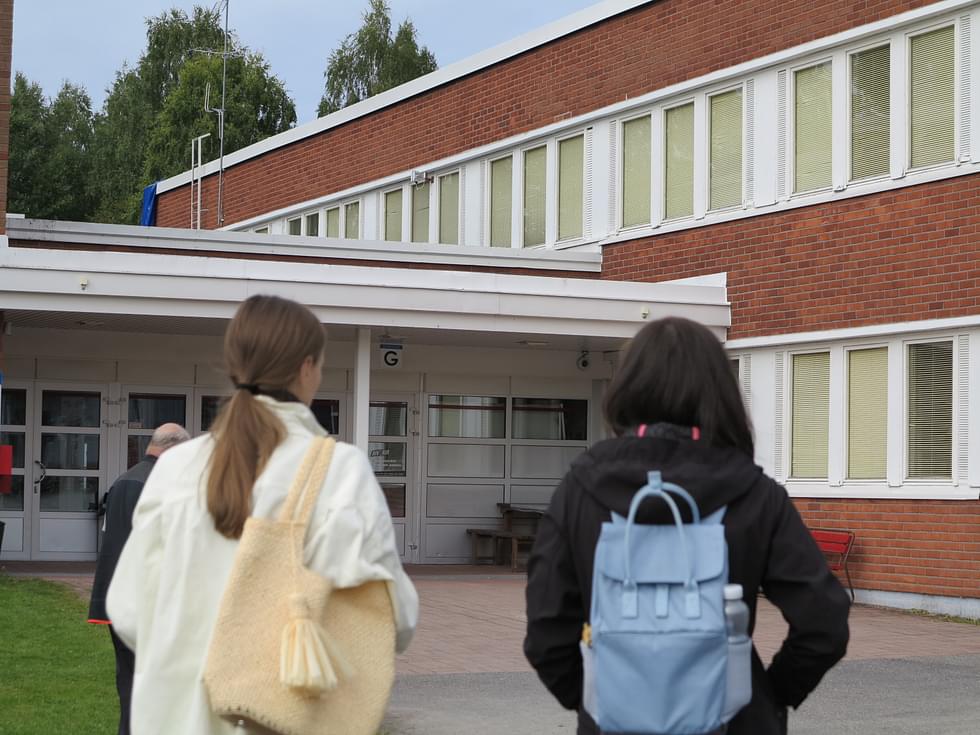 Riverian yksi koulutusyksiköistä sijaitsee Lieksassa.