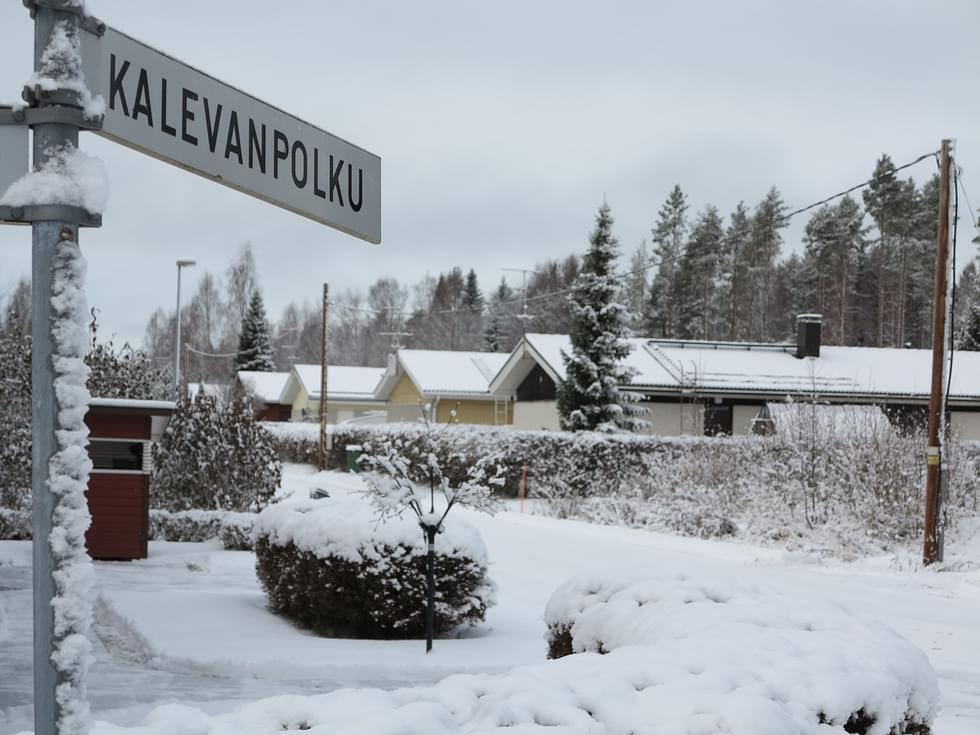 Kalevanpolulle ja Väinöntielle tulee maakaapeleita ja jakokaappeja.