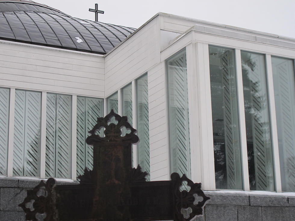 Lieksan seurakunta kuuluu Kuopion hiippakuntaan. Kuvassa Lieksan kirkko.
