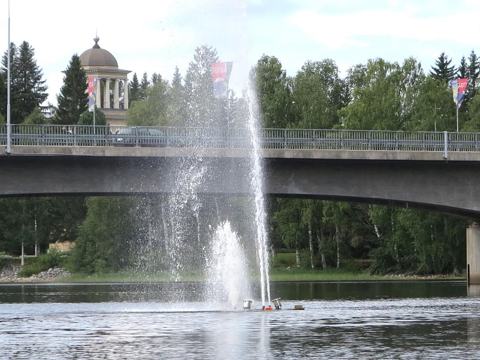 Nykyinen kantatien Lieksanjoen silta huonokuntoinen ja painorajoitusuhan alla