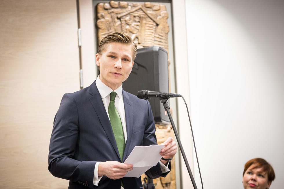 Puolustusministeri Antti Häkkänen on tehnyt kolme kielteistä lupapäätöstä kiinteistöhankinnoista. Yksi kiinteistöistä sijaitsee Ilomantsissa. 