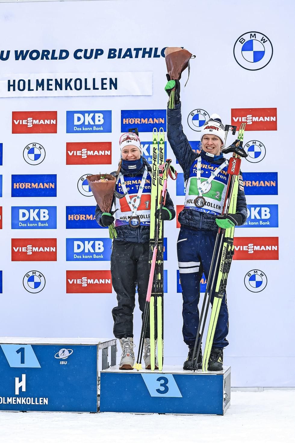 Suvi Minkkinen ja Otto Invenius saavuttivat pronssia Holmenkollenilla viikonlopun parisekaviestissä.