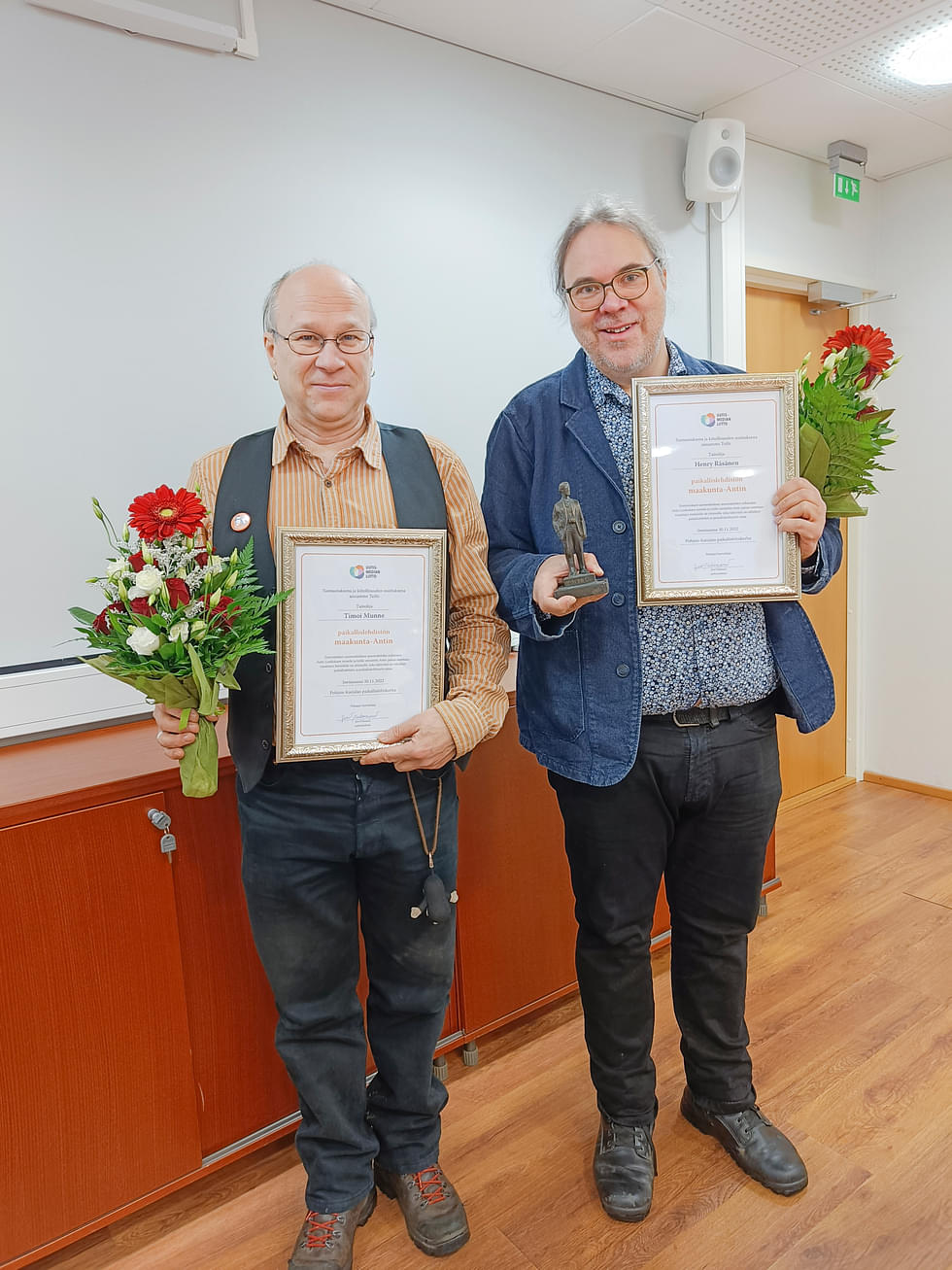 Kuvassa ovat Timoi Munne (vas.) ja Henry Räsänen.