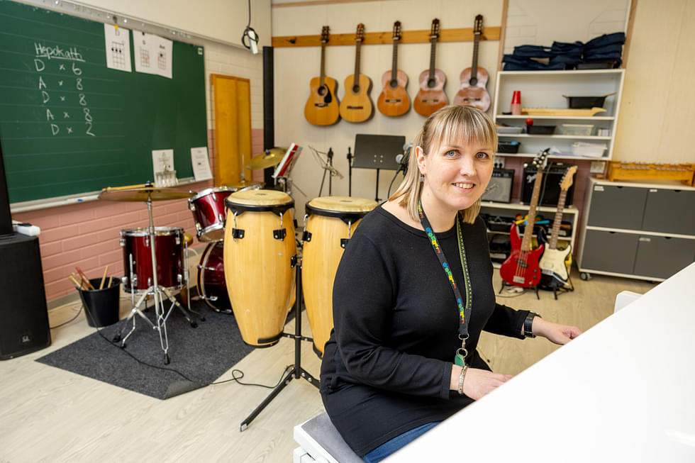 Satu Pennanen työskentelee Kiteellä Hutsin koululla ja opettaa ensimmäistä luokkaa.