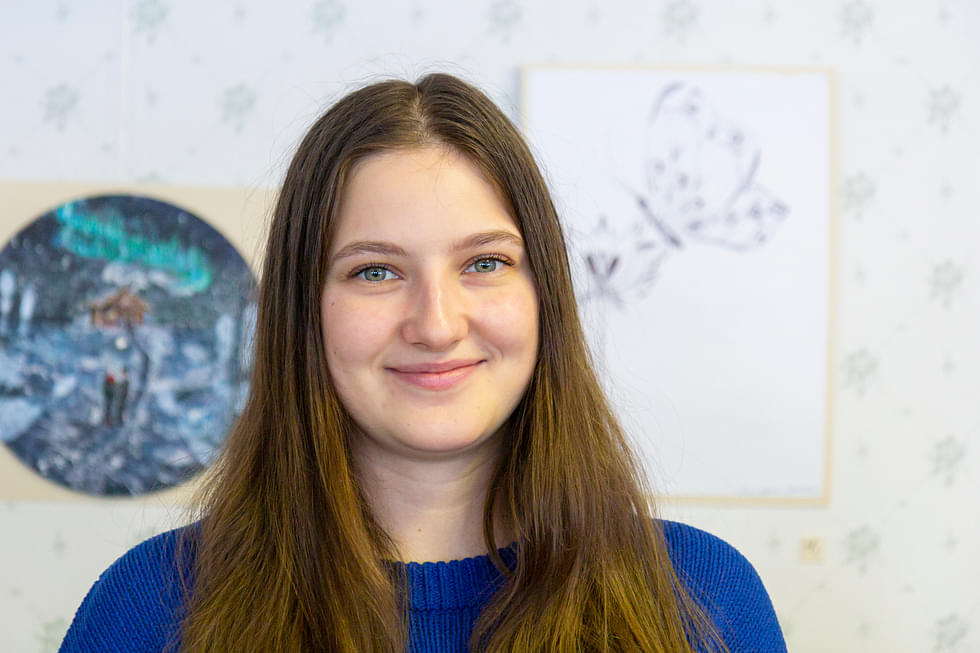 Kateryna Vakulik haaveilee graafisen suunnittelijan ammatista.