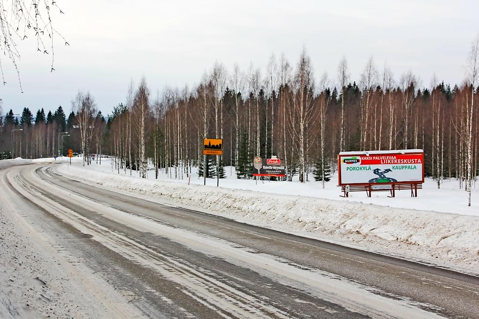 Pohjois-Karjalan maakuntaliitto huomauttaa tavarakuljetusten lisääntyneen Itä-Suomen teillä, mikä tuo lisää korjausvelkaa.