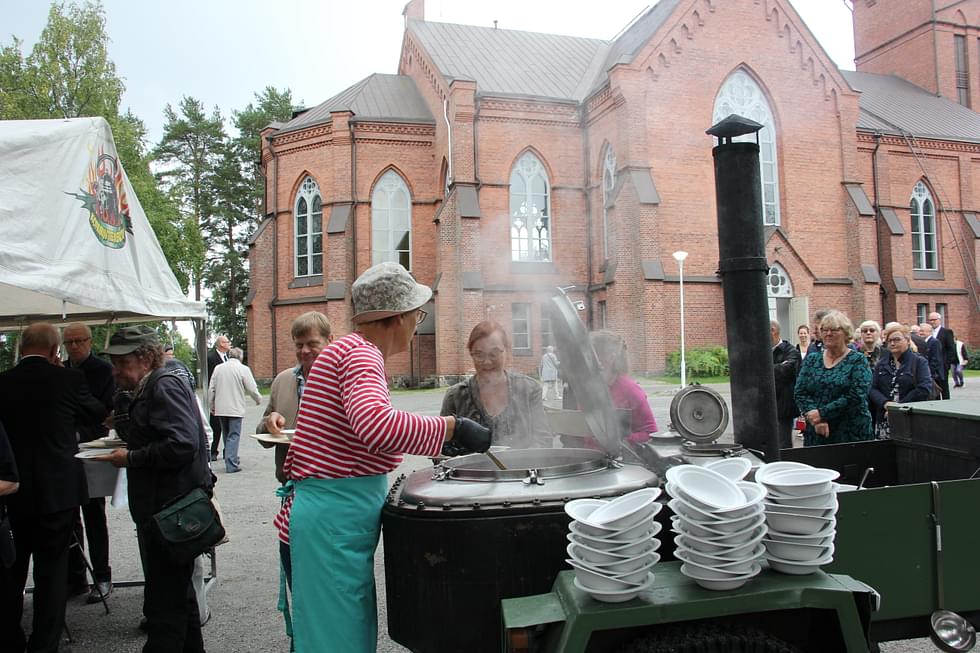 Viime vuonna Nurmeksen kirkko täytti 125 vuotta. Seurakuntalaiset juhlivat kirkkoa elokuussa.