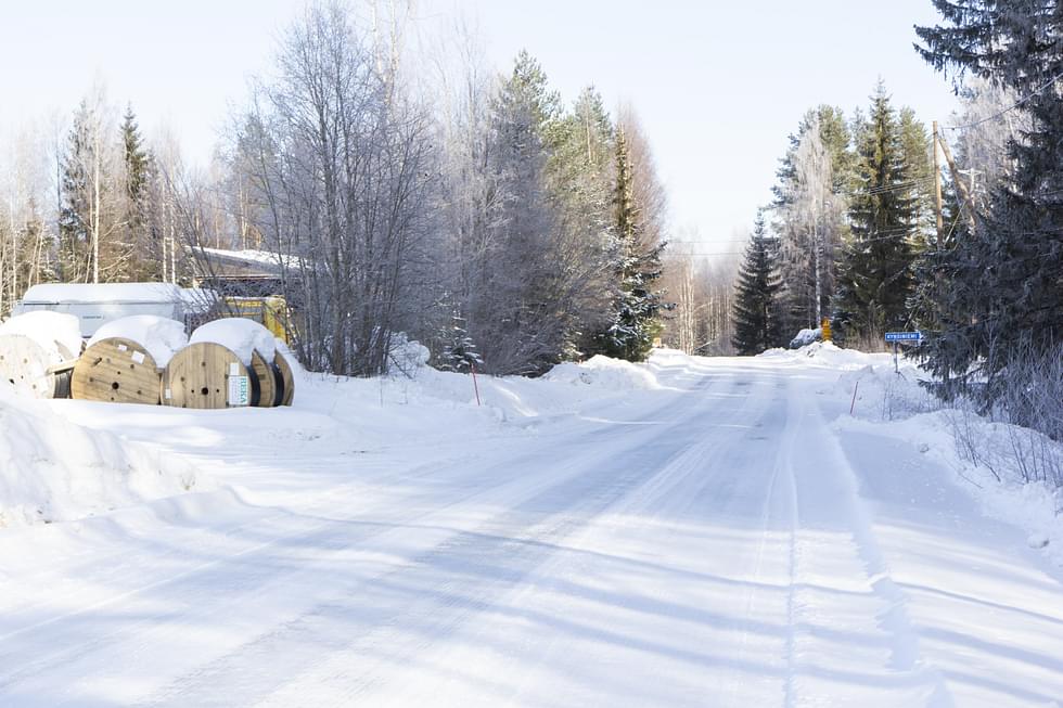 Kenttä aiotaan rakentaa lähelle Kynsiniementien ja Lukanpurontien risteystä.