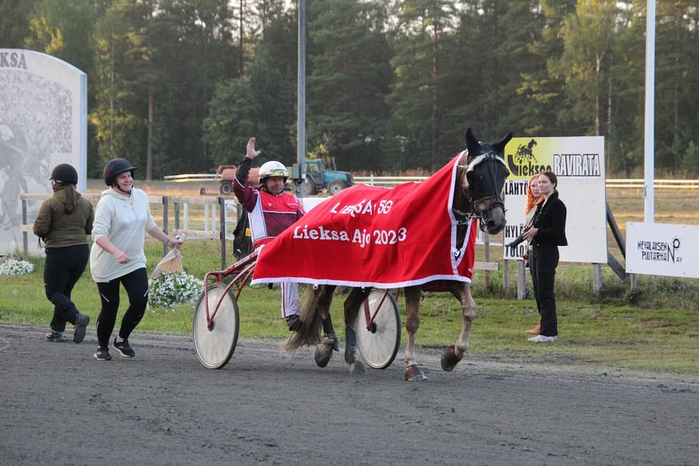 Liisinko voitti myös Lieksan raveissa 28. heinäkuuta.