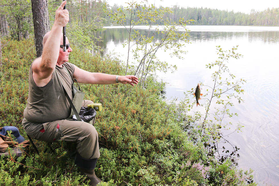Markku Kukkonen tuumasi, että jos vain aika antaisi myöten, hän olisi aina kalastamassa.