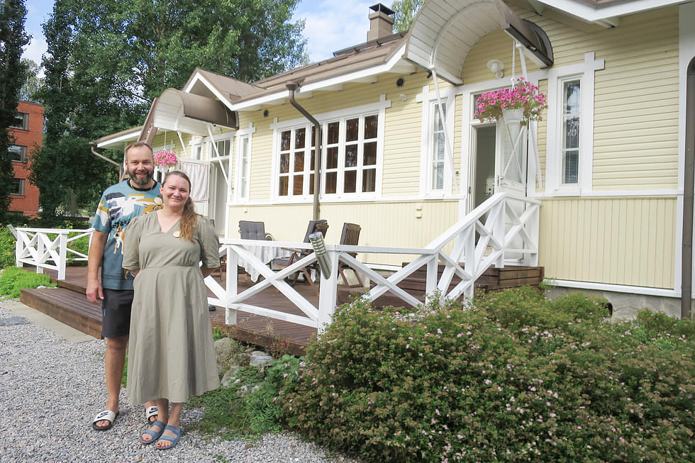 Mikko ja Sanna Tenhunen ovat Multasen talon uudet omistajat.