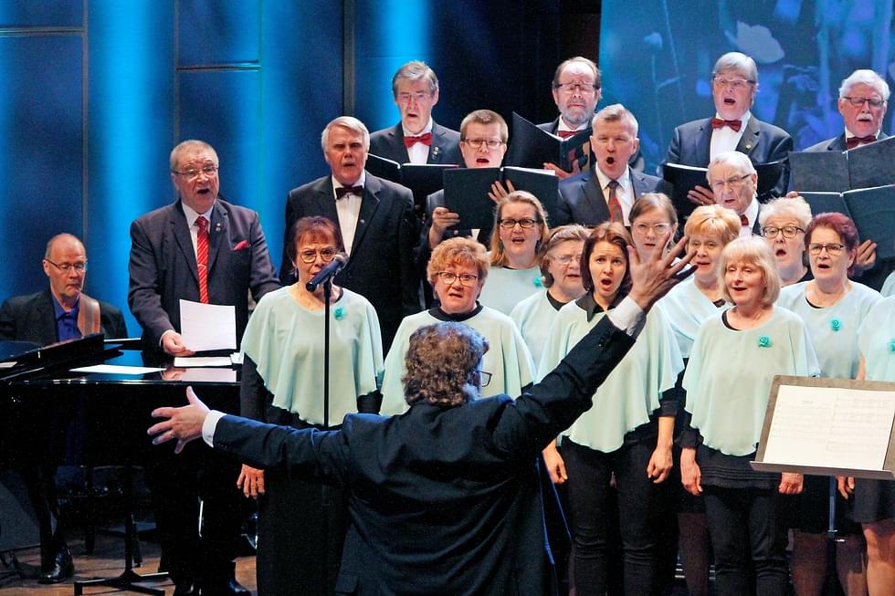 Kevätsointuja-konsertissa on luvassa myös Nurmeksen mieskuoron ja Pielis-Siskojen yhteisesitys. Kuva vuodelta 2019.
