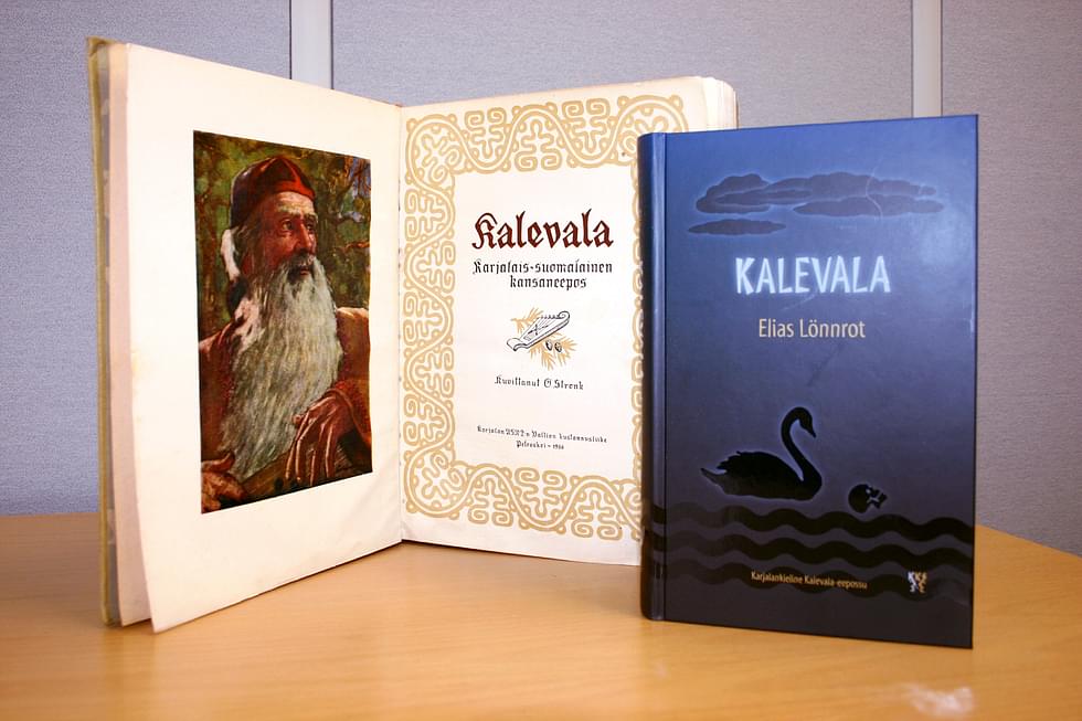 Kielitaitoa voi harjoittaa myös lukemalla. Karjalaksi on käännetty muun muassa Kalevala.